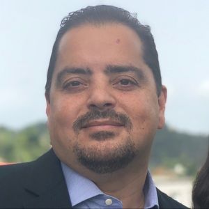 Meet your Posher, Antonio